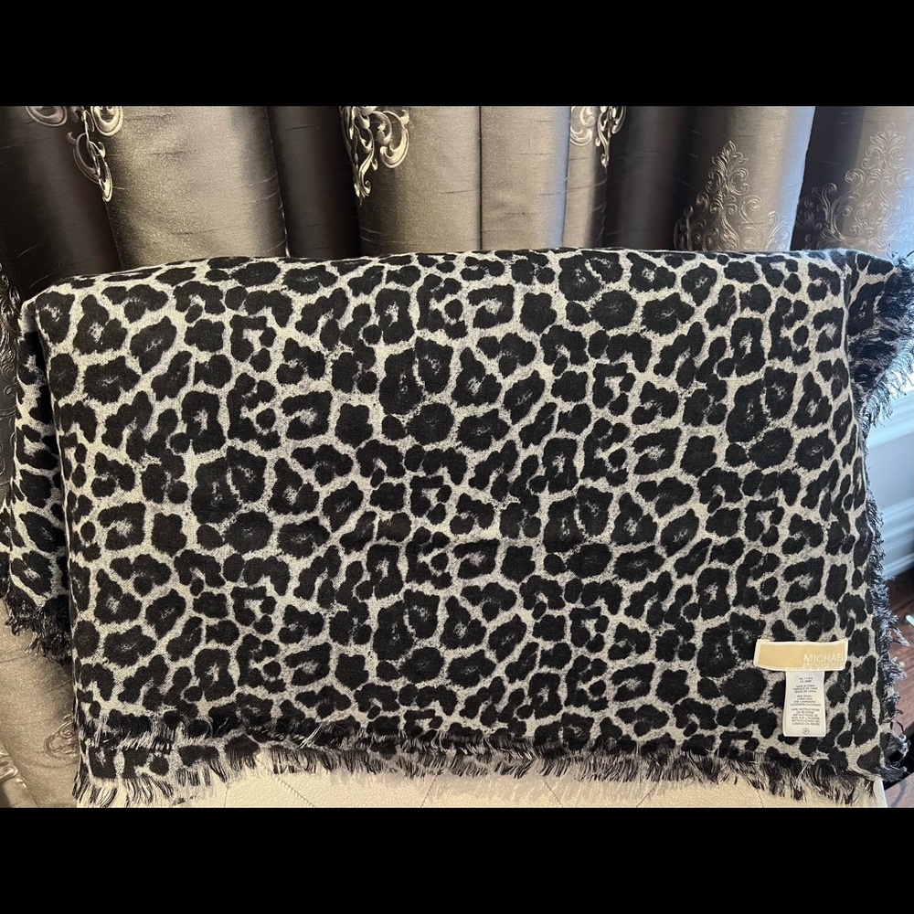 Michael Kors Scarf